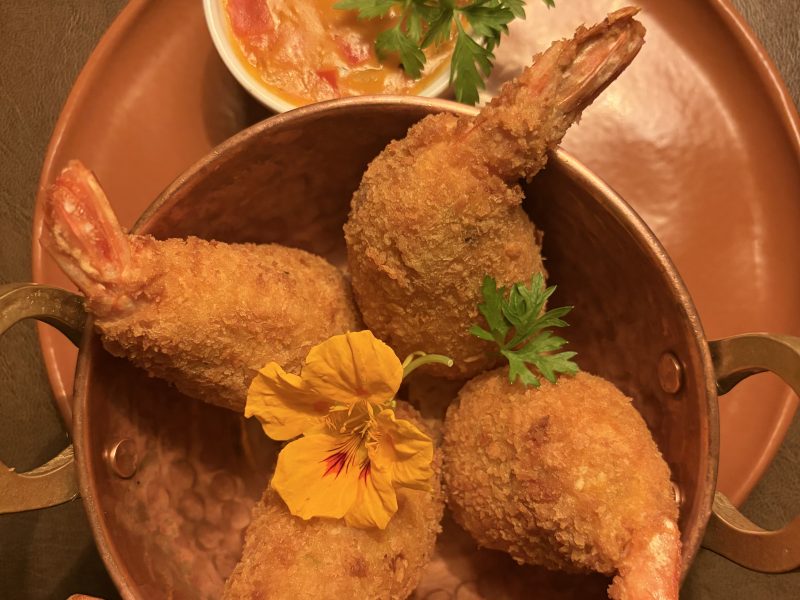 Coxinha de camarão, de Les Amis Bistrô