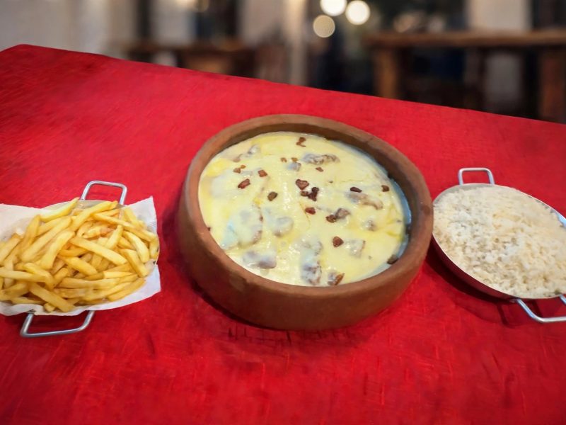 Filé à Carbonara, de Restaurante Mantovani